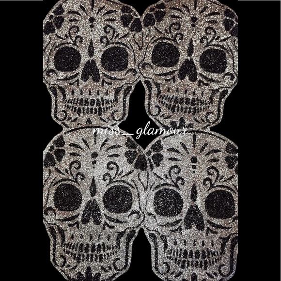 4x Luminous Sparkles Home Halloween Sugar Skull Rhinestone Silver Placemats Set - Picture 1 of 1